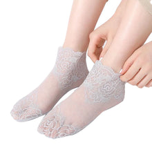 Load image into Gallery viewer, Ladies Fashion Lace Socks