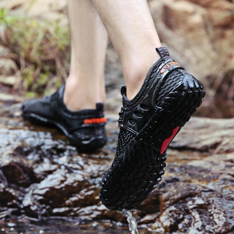 Men Outdoor Beach Water Barefoot Shoes