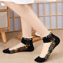 Load image into Gallery viewer, Summer Breathable Vintage Pearl Socks