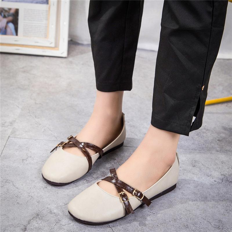 Women's Crisscross Buckle Ballet Flat