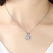 Load image into Gallery viewer, Heart necklace Set with rose