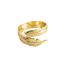 Load image into Gallery viewer, Adjustable Golden Plume Ring