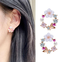 Load image into Gallery viewer, Flower pearl earrings