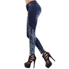 Load image into Gallery viewer, Women Embroidered Slim Fit Jeans