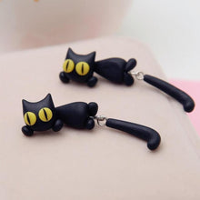 Load image into Gallery viewer, Unique Yellow-Eye Cat Earrings