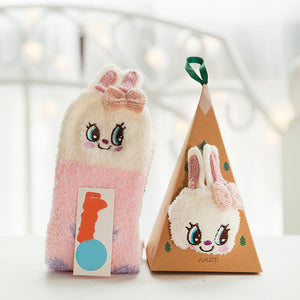 Christmas Gift Box - Cute Plush Socks（4 pairs）