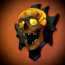 Load image into Gallery viewer, Shiny Skull Wall Décor