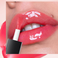 Load image into Gallery viewer, Glow Reviver Lip Oil