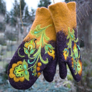 Christmas Flower Embroidery Mittens