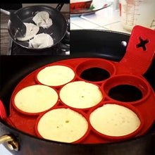 Load image into Gallery viewer, Non-stick Silicone Pancake Mold Ring