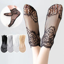 Load image into Gallery viewer, Ladies Fashion Lace Socks