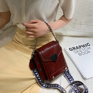 Wide Shoulder Strap Crossbody Bag