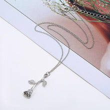 Load image into Gallery viewer, Rose Pendant Necklace