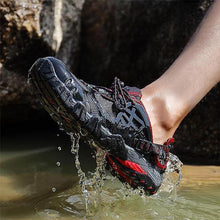 Load image into Gallery viewer, Men&#39;s Breathable Outdoor Mesh Water Shoes