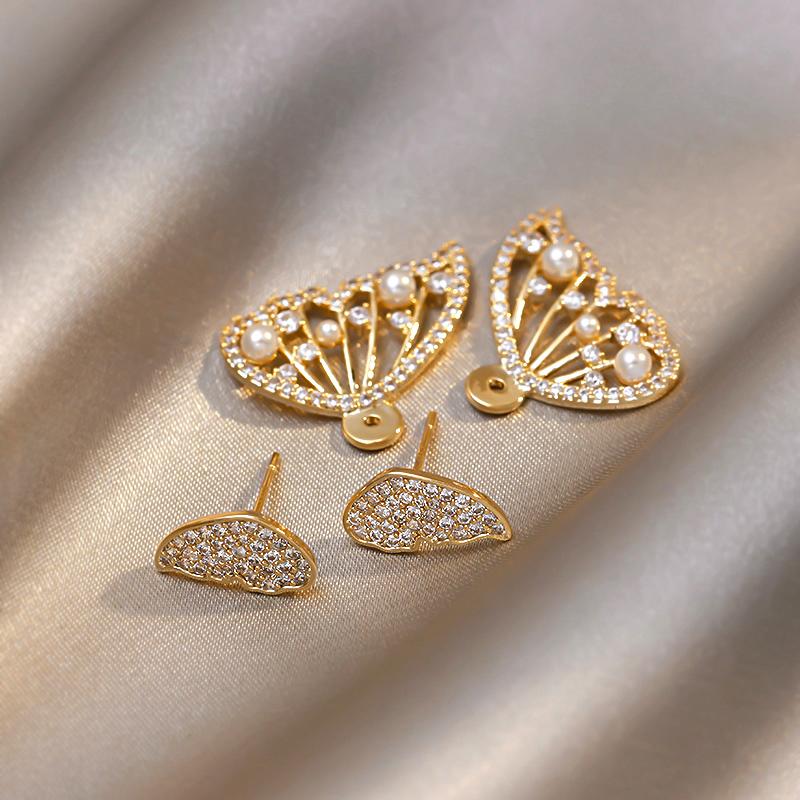 Butterfly Earrings With Pearls And Diamonds