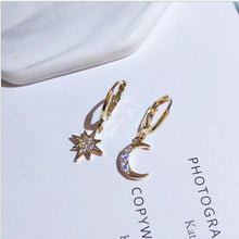 Load image into Gallery viewer, Star and Moon Earrings