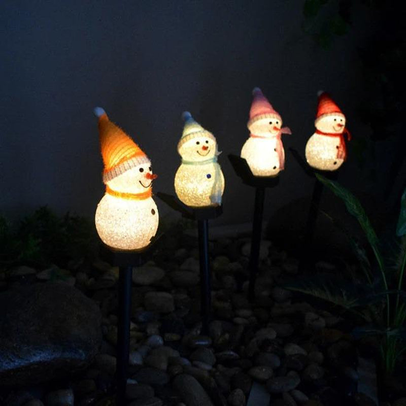 Super Cute Waterproof Solar Snowman Lamp