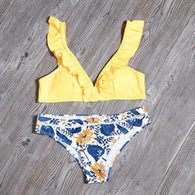 Load image into Gallery viewer, Print swimsuit with frills