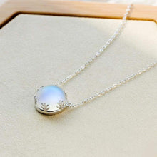 Load image into Gallery viewer, Aurore Borealis Silver Necklace