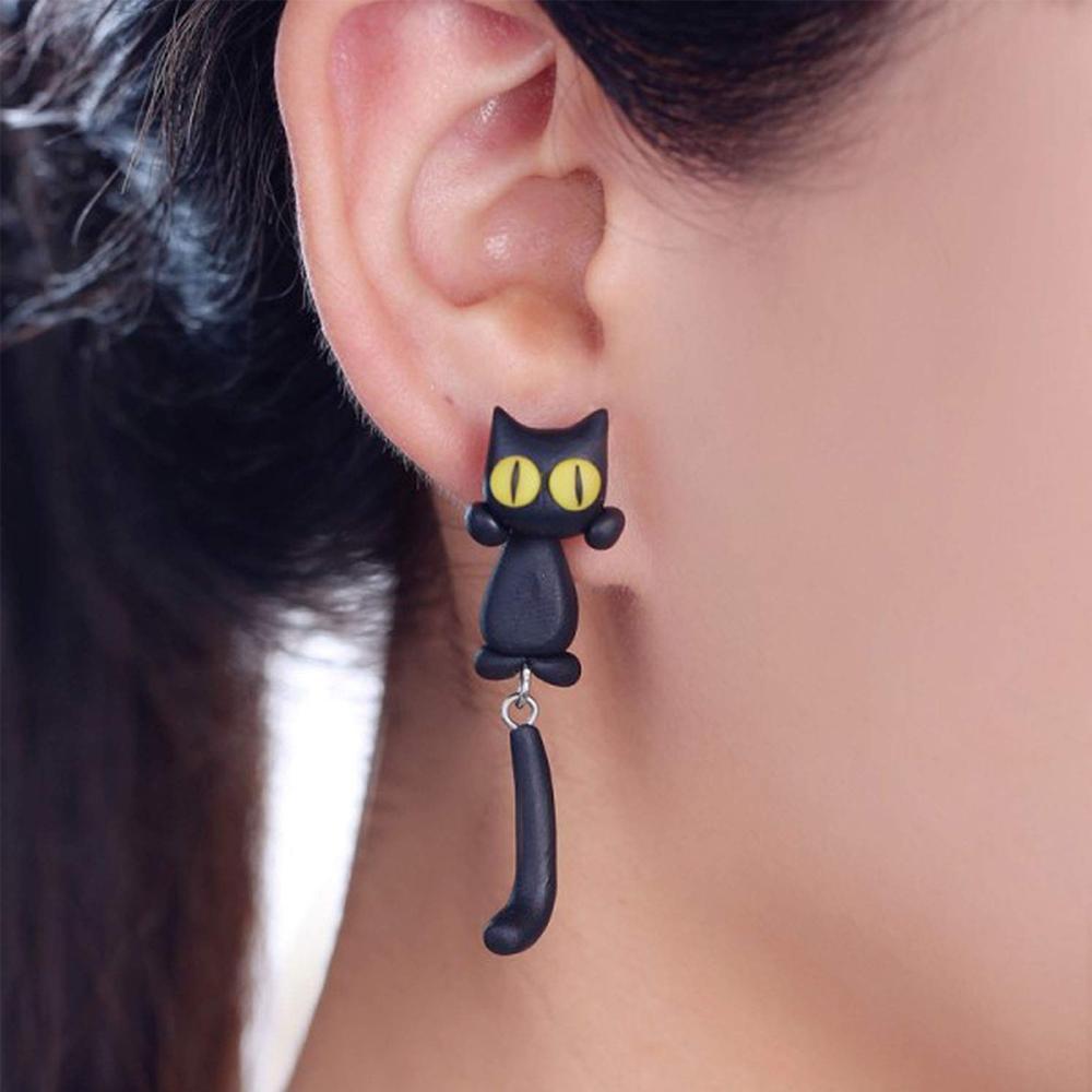 Unique Yellow-Eye Cat Earrings