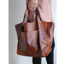 Load image into Gallery viewer, Oversized leather tote