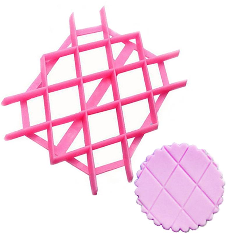 Quilted Pattern Cake Mould