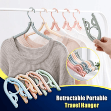 Load image into Gallery viewer, Retractable Portable Travel Hangers 4pcs