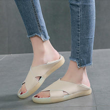 Load image into Gallery viewer, Women&#39;s soft bottom shoes in solid color