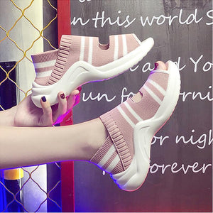 WOMEN BREATHABLE COMFY SANDAL SHOES