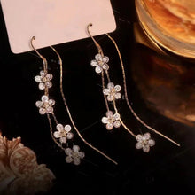 Load image into Gallery viewer, Zirconia Plum Blossom Earrings