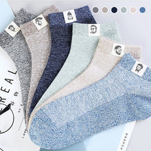 Load image into Gallery viewer, Breathable Antibacterial Deodorant Socks for Men